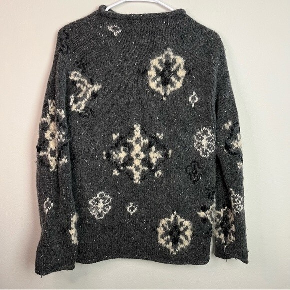 Nordic Design Hand Knit Gray Wool Patterned Sweater Size M P Women - Picture 8 of 10